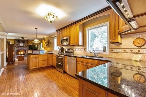 5308 Abbey Dr, Mchenry, IL 60050 photo 6