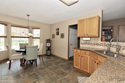 5920 Cobblestone Trl, Mchenry, IL 60050 photo 11