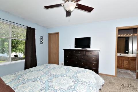 5920 Cobblestone Trl, Mchenry, IL 60050 photo 14