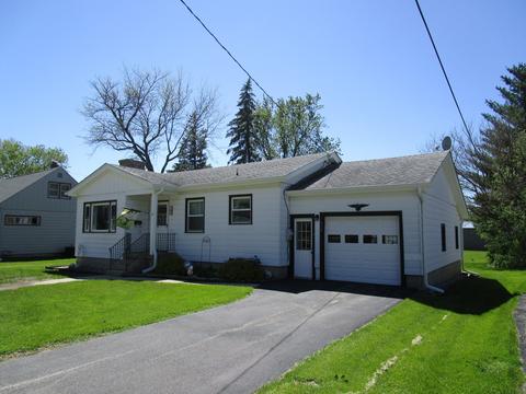 702 6th St, Harvard, IL 60033 photo 1