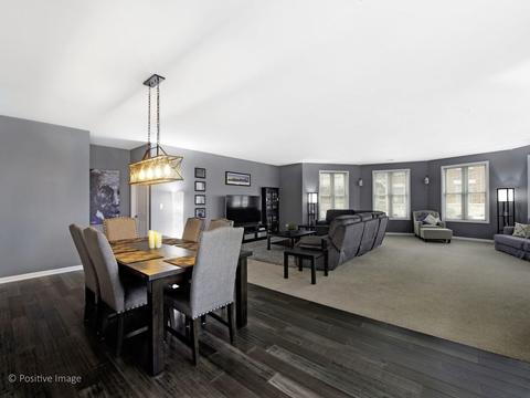 271 E Railroad Ave #107, Bartlett, IL 60103 photo 9