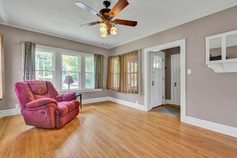 190 E Crescent Ave, Elmhurst, IL 60126 photo 6