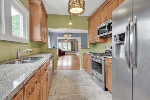 190 E Crescent Ave, Elmhurst, IL 60126 photo 12