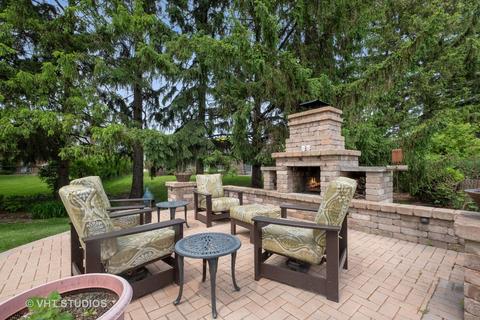 3932 Carousel Dr, Northbrook, IL 60062 photo 20
