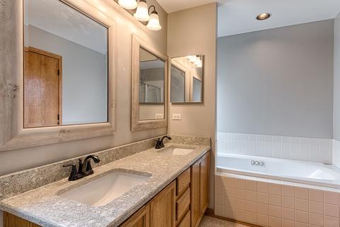 4814 Lobelia Ln, Plainfield, IL 60586 photo 7