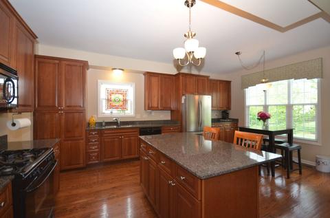26422 Silverleaf Dr, Plainfield, IL 60585 photo 8