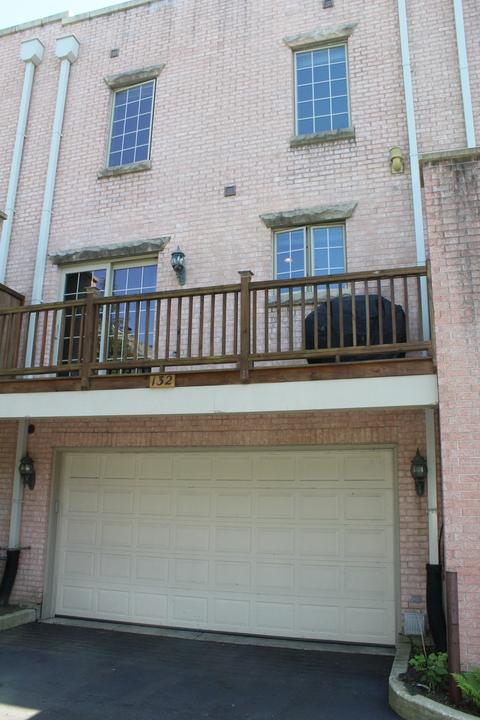 132 Kimball St, Elgin, IL 60120 photo 29