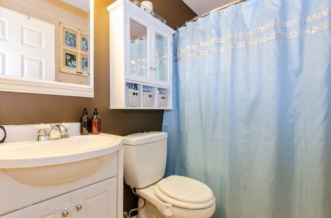 10 Robey St, Elgin, IL 60123 photo 13