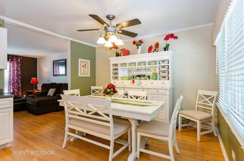 10 Robey St, Elgin, IL 60123 photo 6