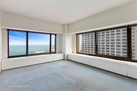 175 E Delaware Pl #4915, Chicago, IL 60611 photo 8