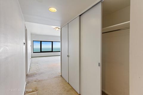 175 E Delaware Pl #4915, Chicago, IL 60611 photo 6