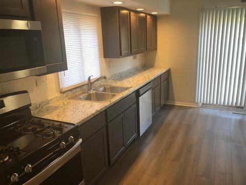 11119 S Champlain Ave, Chicago, IL 60628 photo 5