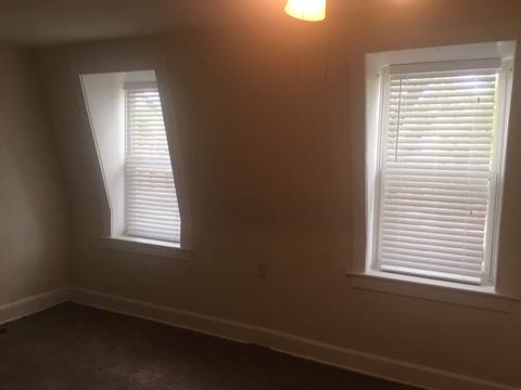 11119 S Champlain Ave, Chicago, IL 60628 photo 14