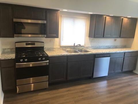 11119 S Champlain Ave, Chicago, IL 60628 photo 6
