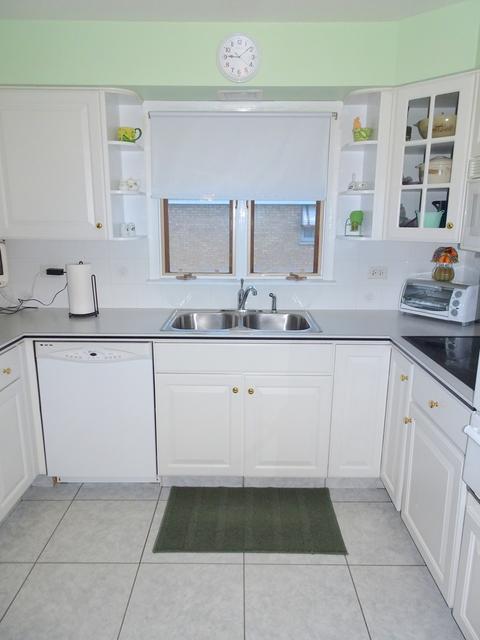 7544 Stickney Ave, Bridgeview, IL 60455 photo 11