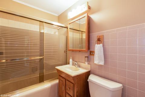 1052 S 3rd Ave, Des Plaines, IL 60016 photo 11