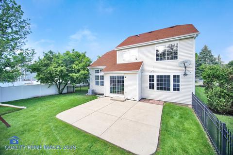 1035 Congress Dr, Bartlett, IL 60103 photo 20