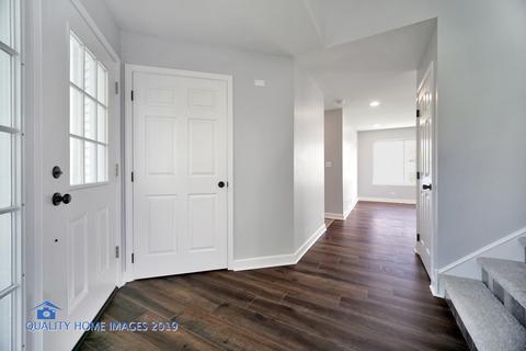 1035 Congress Dr, Bartlett, IL 60103 photo 8