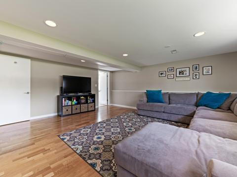 1716 Kim Ave, Mount Prospect, IL 60056 photo 7