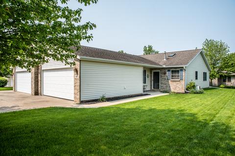 547 Pine Meadow Dr, Dixon, IL 61021 photo 1