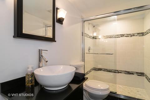 664 Juniper Ln, Bartlett, IL 60103 photo 8