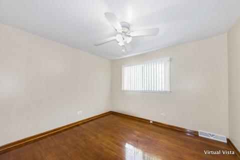 8854 Dee Rd, Des Plaines, IL 60016 photo 11