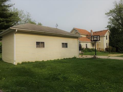 202 E Bluff St, Winnebago, IL 61088 photo 19
