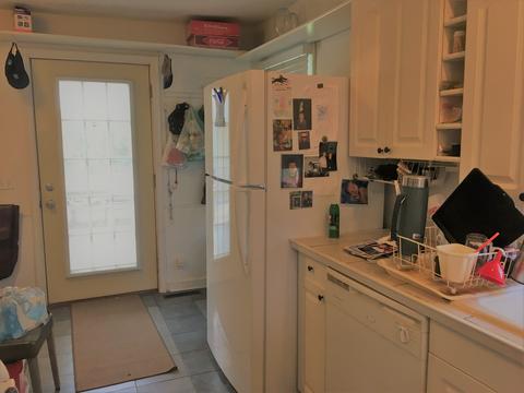 202 E Bluff St, Winnebago, IL 61088 photo 7