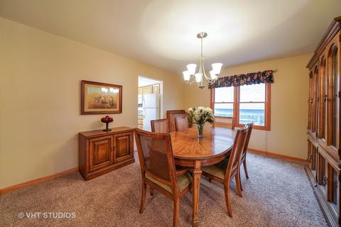 933 Crest Ave, Addison, IL 60101 photo 6
