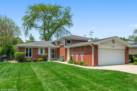 1306 Hawthorne Ln, Glenview, IL 60025 photo 1