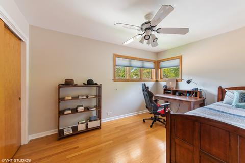 1306 Hawthorne Ln, Glenview, IL 60025 photo 15