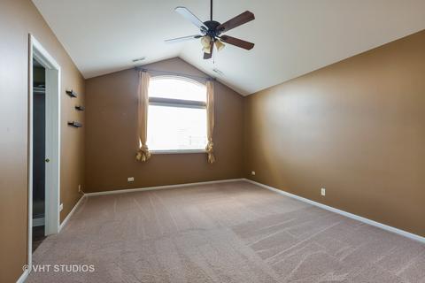126 Durango Dr, Gilberts, IL 60136 photo 10