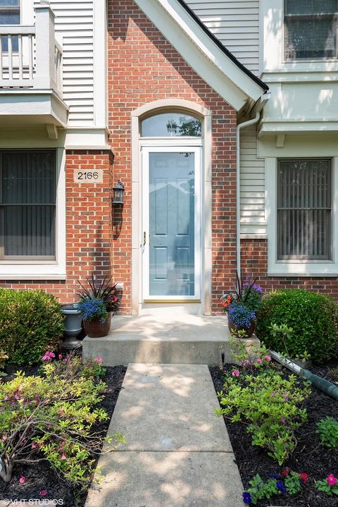 2166 Thistle Rd, Glenview, IL 60026 photo 3