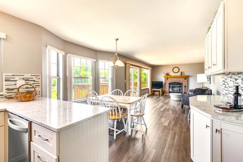 621 Winchester Ct, Bartlett, IL 60103 photo 8