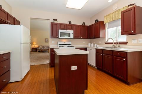 20929 W Spruce Ln, Plainfield, IL 60544 photo 4