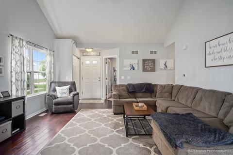 16150 Fairfield Dr, Plainfield, IL 60586 photo 3