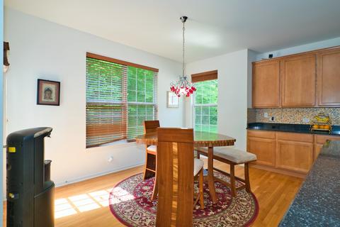 871 Forest Glen Ct, Bartlett, IL 60103 photo 14