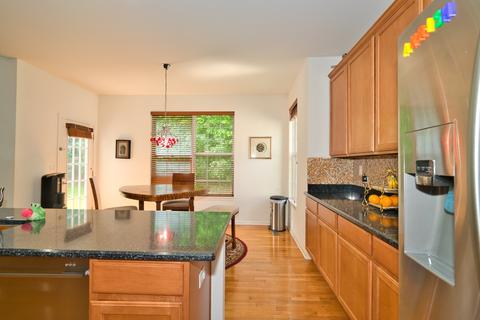 871 Forest Glen Ct, Bartlett, IL 60103 photo 16