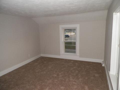 614 E North St, Morris, IL 60450 photo 11