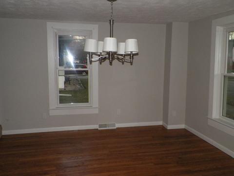 614 E North St, Morris, IL 60450 photo 5