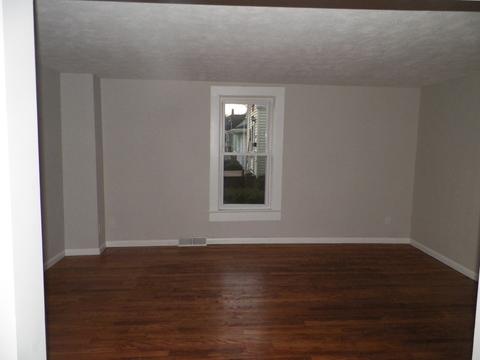 614 E North St, Morris, IL 60450 photo 7