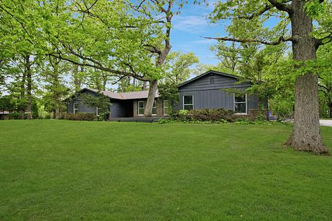1914 E Rainbow Ln, Crete, IL 60417 photo 1