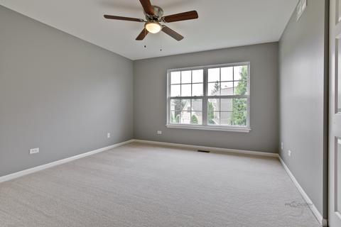 33780 N Summerfields Dr, Gurnee, IL 60031 photo 26