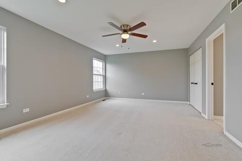 33780 N Summerfields Dr, Gurnee, IL 60031 photo 21