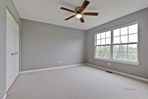 33780 N Summerfields Dr, Gurnee, IL 60031 photo 25
