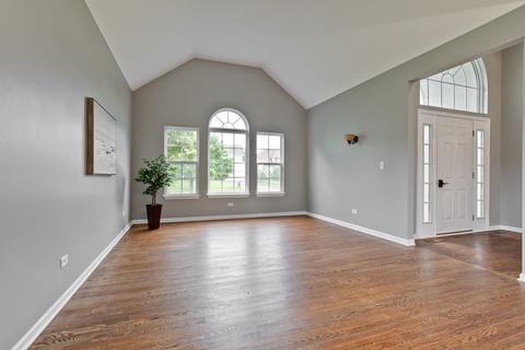 33780 N Summerfields Dr, Gurnee, IL 60031 photo 6