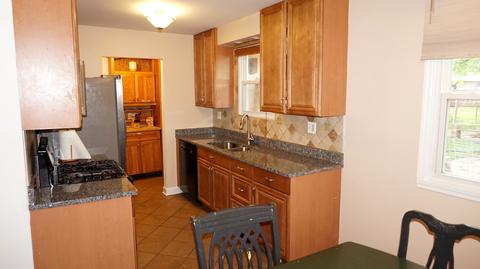 552 Commanche Ln, Carol Stream, IL 60188 photo 7