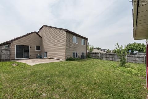 683 Packard Dr, Elgin, IL 60120 photo 24