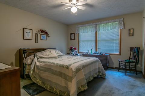 305 N Cedar St, Gardner, IL 60424 photo 14