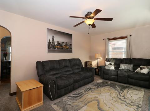 3042 Ridge Rd, Lansing, IL 60438 photo 3